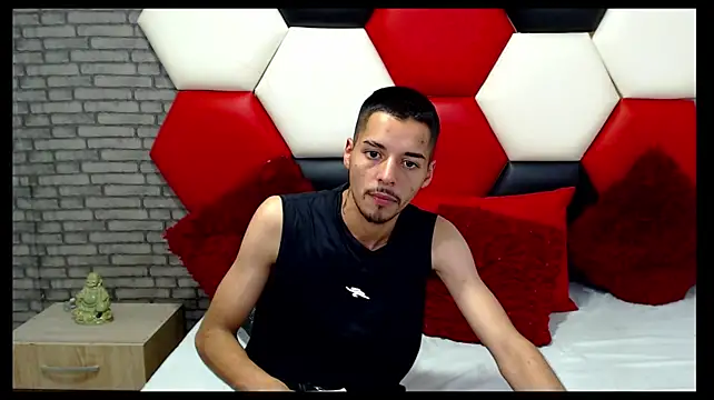 แชท XXX สดของ Thristan05