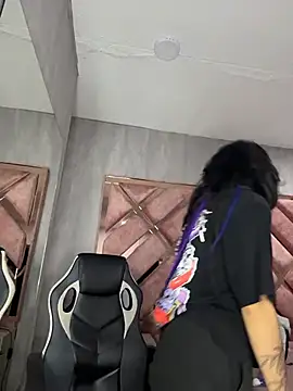 Онлайн чат XXX ian_mathias_