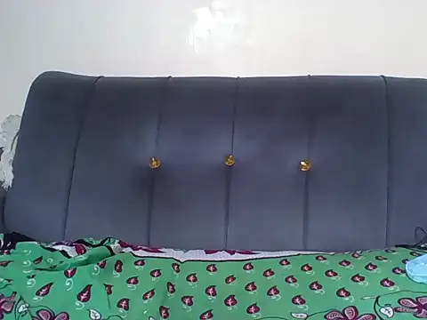 Chat +18 de Birdie_girl1 ao vivo