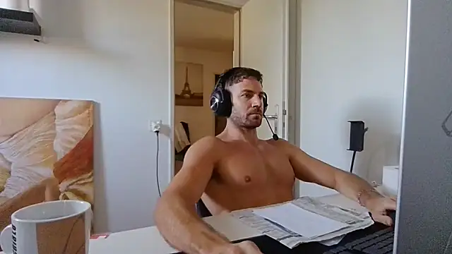 alpha-hunk Live XXX-Chat