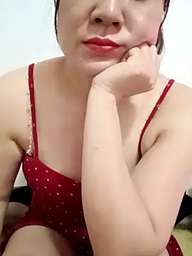 Romilk-12n Live XXX chat