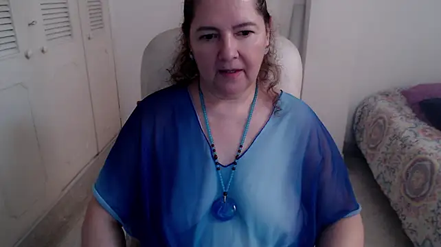 leonela_69's Live XXX Chat