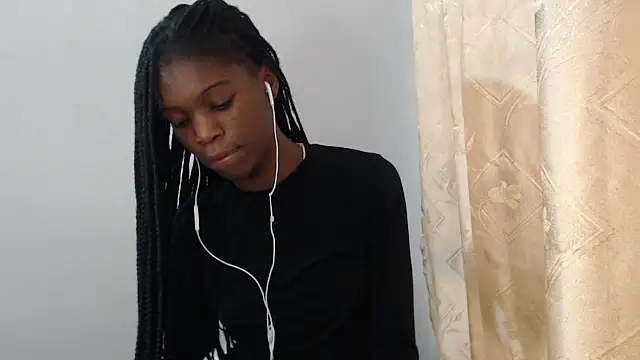 PetiteBarbie_05's Live XXX Chat