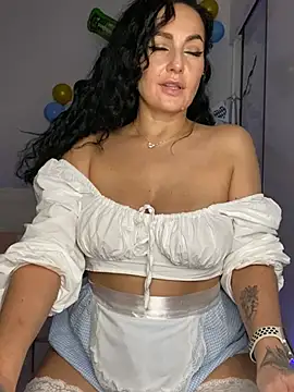 ImperialRice's Live XXX Chat