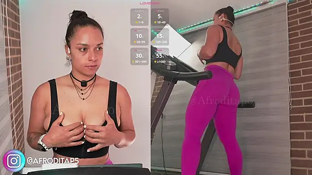 afroditaP_'s Live XXX Chat