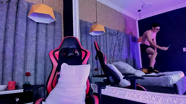 Chat XXX en directo de TheGhostforeeonss