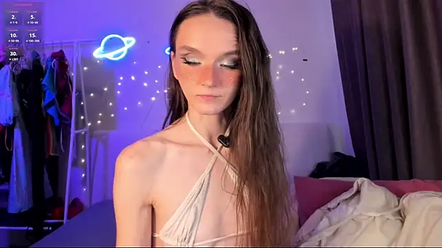 HottieEVER Adlı Modelin Canlı XXX Sohbeti