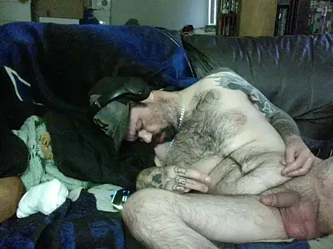 KinkyTOMan's Live XXX Chat