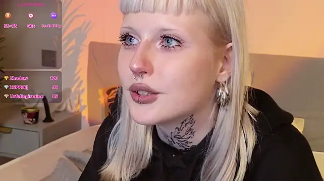 Chatroom XXX en direct de MilkMeSoftly