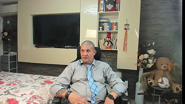 SpartacusDaddy48 现场XXX聊天