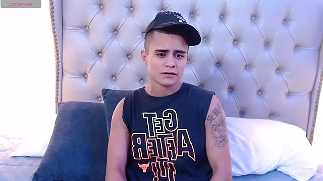 Chat XXX en directo de Liiamthompson