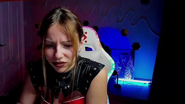 mistress_annaa Adlı Modelin Canlı XXX Sohbeti