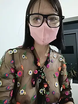 Emma_LinhのライブXXXチャット