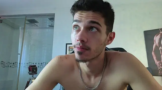 XXX chat uživo modela KaydenDrew