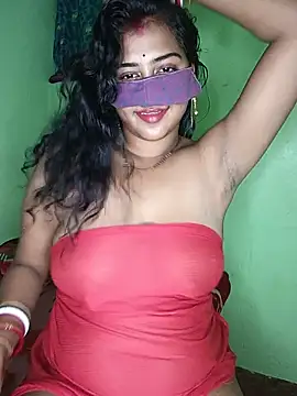 צ'אט XXX בשידור חי של juhi06