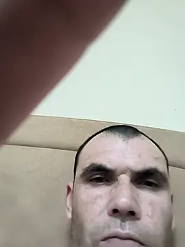 GoustL29141's Live XXX Chat