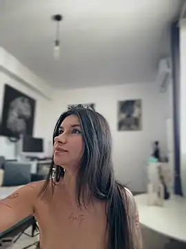 Chat XXX en directo de DramaQueen__