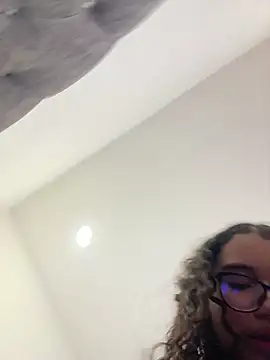 Bunny-firee Live XXX-chat