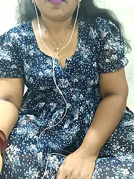 Tamil_Rithika_hot's Live XXX Chat