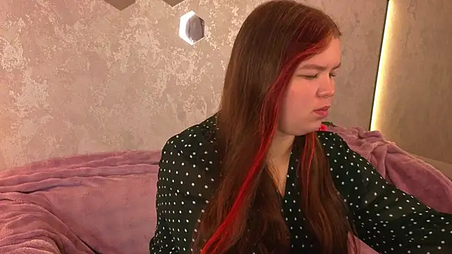 Chat +18 de avrora_rose ao vivo