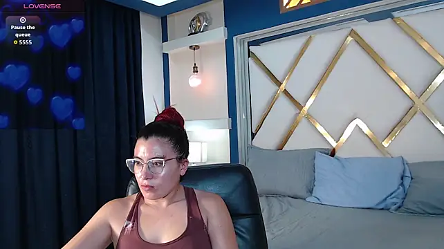 XXX chat uživo modela allison_mc