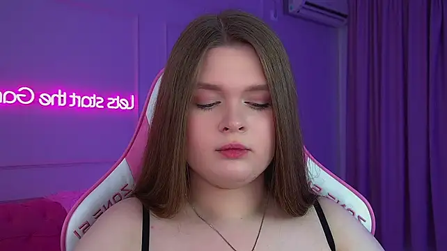 CrystalLyons Chat XXX live