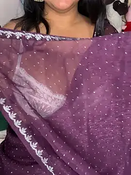 Chat +18 de mEhAK_________ ao vivo