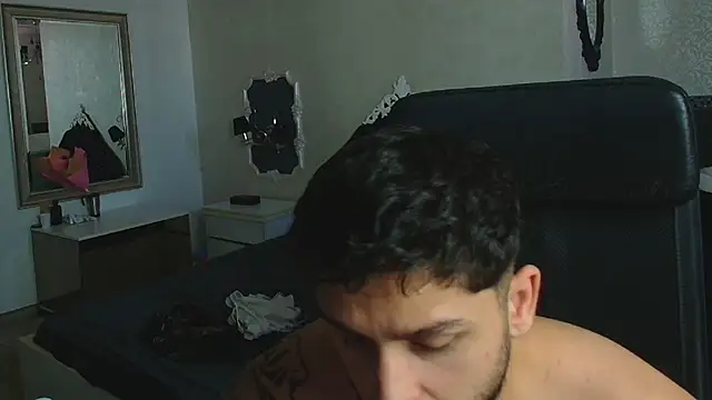 TroyWadeen Live XXX chat
