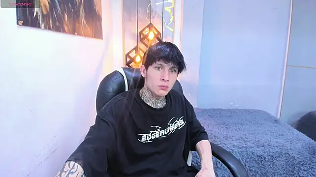 Chat XXX Live Cry_thereal