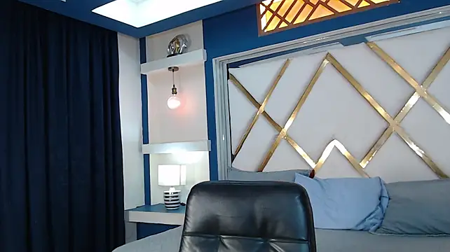 XXX chat uživo modela allison_mc