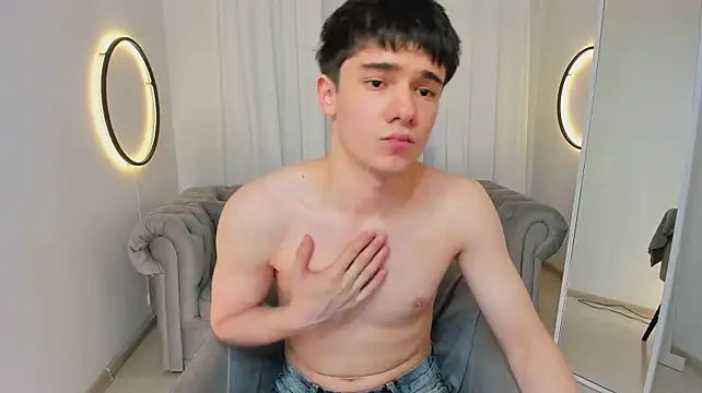 แชท XXX สดของ Ethan_Crowe