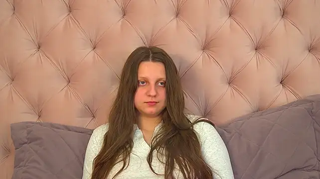 MaryMarmont live XXX chat