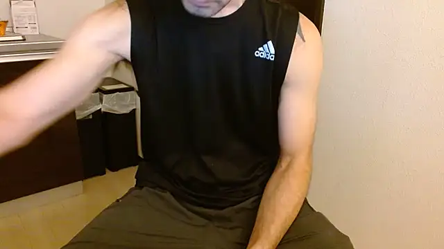 alphajoshkosh XXX чат на живо