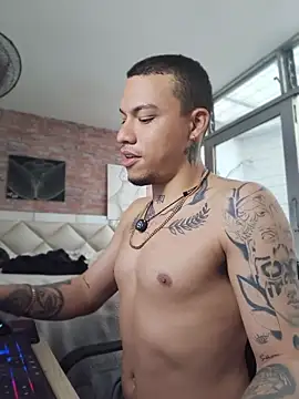 Онлайн чат XXX AlphaMasterXxx