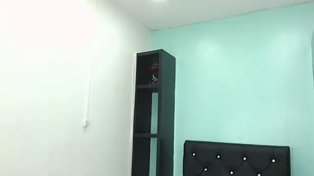 mane_thopsom Live XXX-Chat