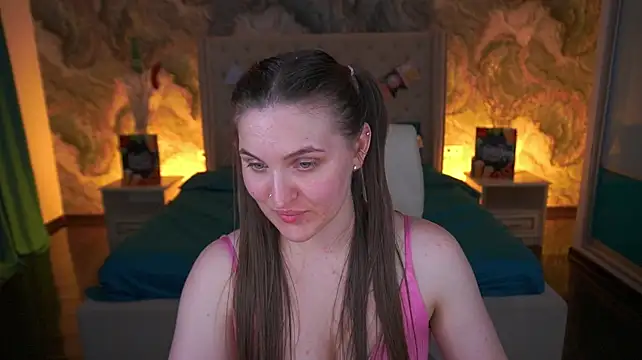 Živý XXX chat EmmyCharmm