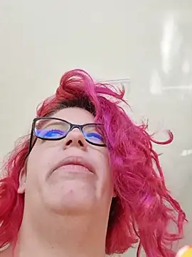 Escarlate4you_ Chat XXX in diretta