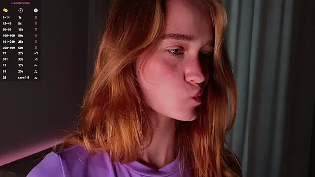 Živý XXX chat AliviaWithLove