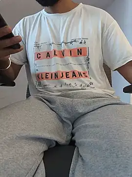 Chat XXX en directo de 8inch_hunk19