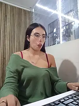 Valk_submissive Chat XXX live