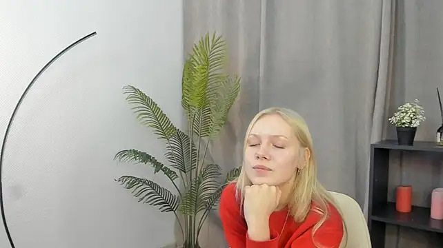 ChelsieAranas – Naživo XXX chat