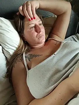 Natali_UA – Naživo XXX chat