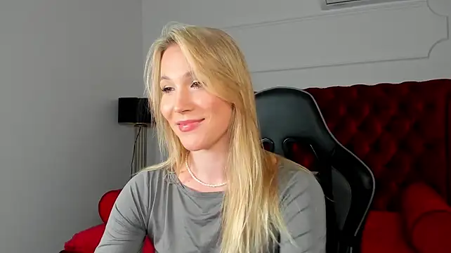Chat XXX ao vivo de ElaraVoltage
