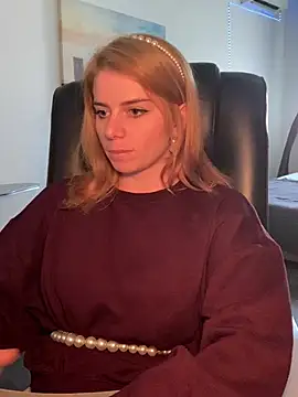 XXX chat uživo modela VelvetChloe