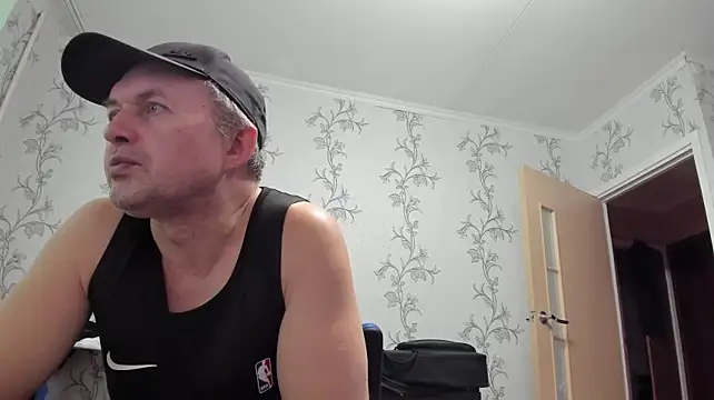 SanFrantsisko's Live XXX Chat