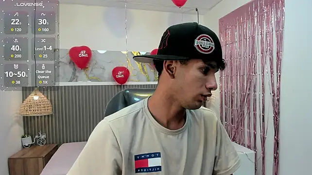 Chatroom XXX en direct de JDWhite18