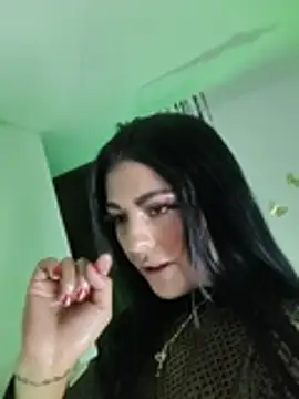 Chat +18 de ValeNiitaLuv ao vivo