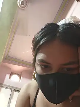 sanu_07 Chat XXX in diretta
