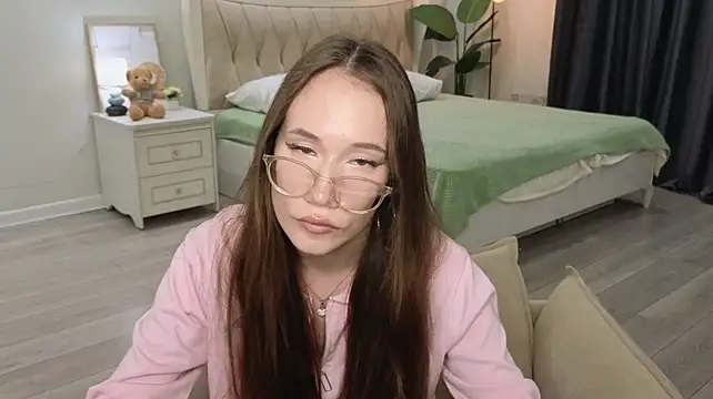 Онлайн чат XXX PollyMastine