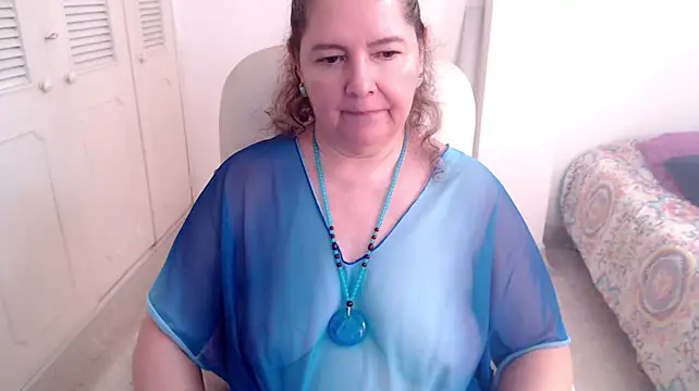 leonela_69のライブXXXチャット
